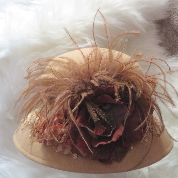 Elsie Massey Cloche Hat w/Exquisite Lace, Floral & Feather Trim - Neutral Colors - Picture 4 of 5